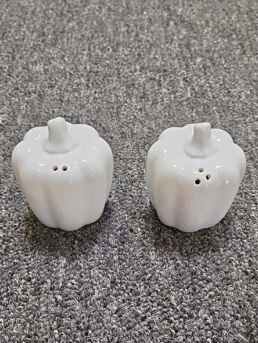 White Ceramic Bell Pepper Salt and Pepper Shakers - Set of 2
